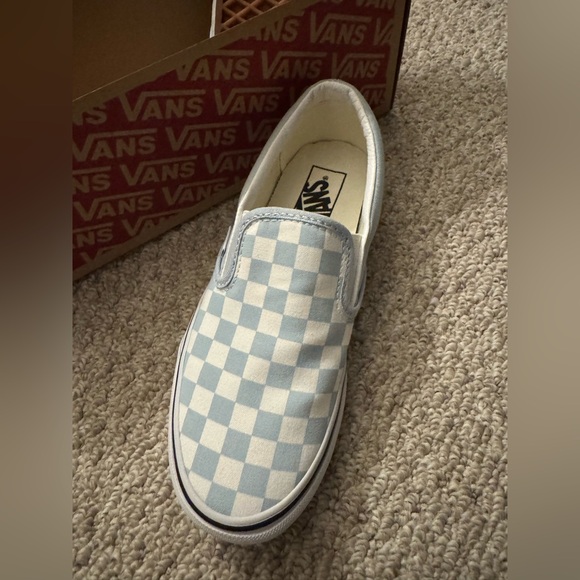 NWT Vans Classic Slip On Checkerboard Baby Blue VN0A38F7QCK size 7 - Picture 2 of 5